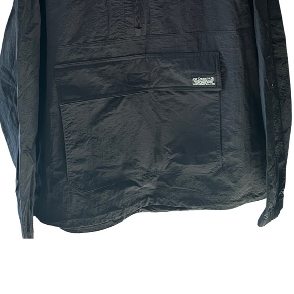 Levi’s Hooded Windbreaker XL NWOT | Lightweight Taslan Nylon - Picture 5 of 16